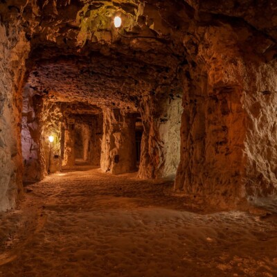 À la découverte de Naours et de ses secrets sous terre ! cover