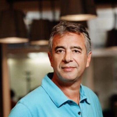 Rencontre avec Bruno Humbert, fondateur de La Ruche cover