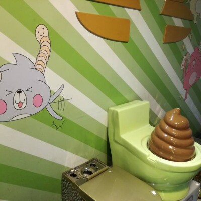 Chapter 7 : Welcome to Cliché Land cover