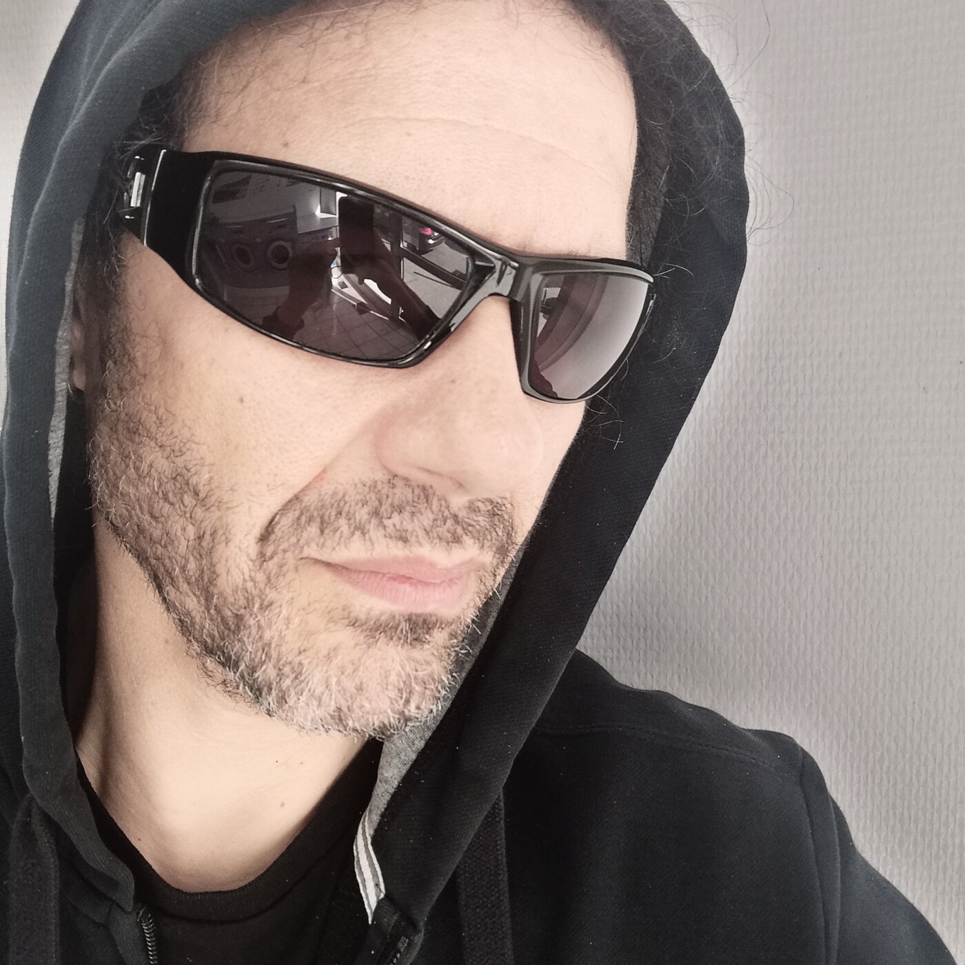 213Rock Harrag Melodica Fullshow Live interview with Tagore Grey of The Treatment 17 04 2024 on Vinylestimes Classic Rock Radio