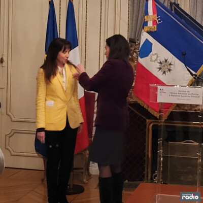 L'INVITÉE DU 6/9 - Sandrine Piroué cover