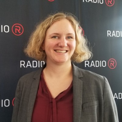 VIP 44 - Valérie Oppliger : Itinéraire d'une jeune politicienne cover