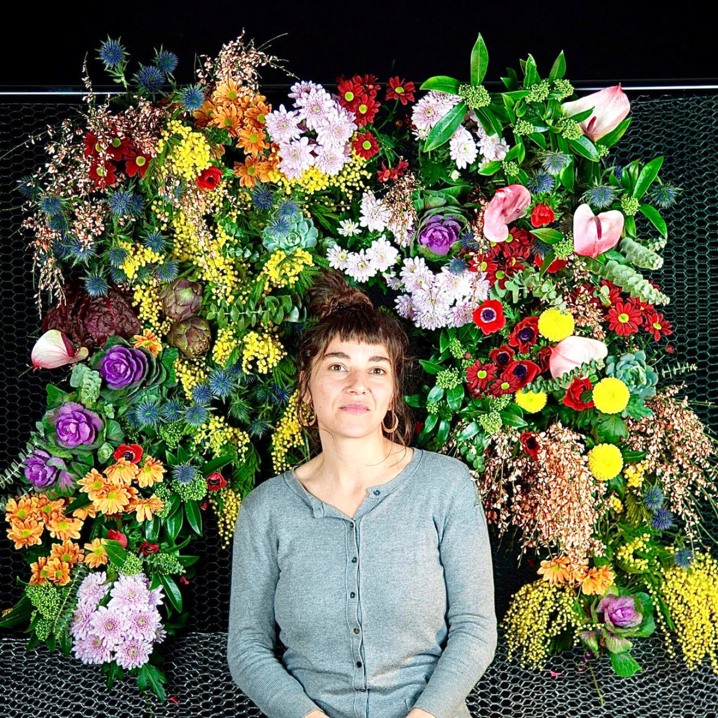 #21 – Une artiste florale passionnée et raisonnée : les fleurs urbaines d’Anaya Bini