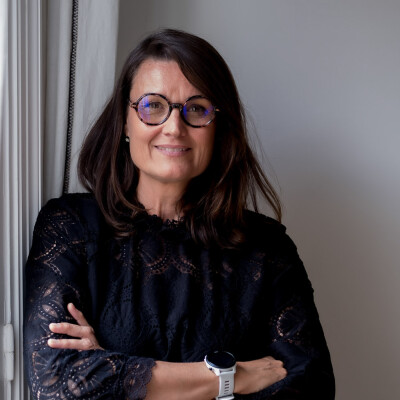 43 - Véronique Béchu : pédocriminalité, comment protéger nos enfants ? cover