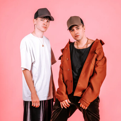 ON PARLE DES TRINIX cover
