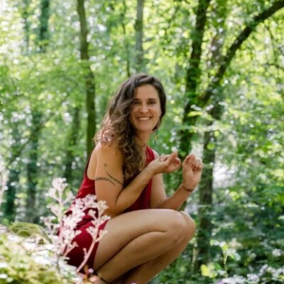 Marie Pose active 64 - Retraite Breathwork, Yoga & Reconnexion en Sierra Nevada (Colombie) cover
