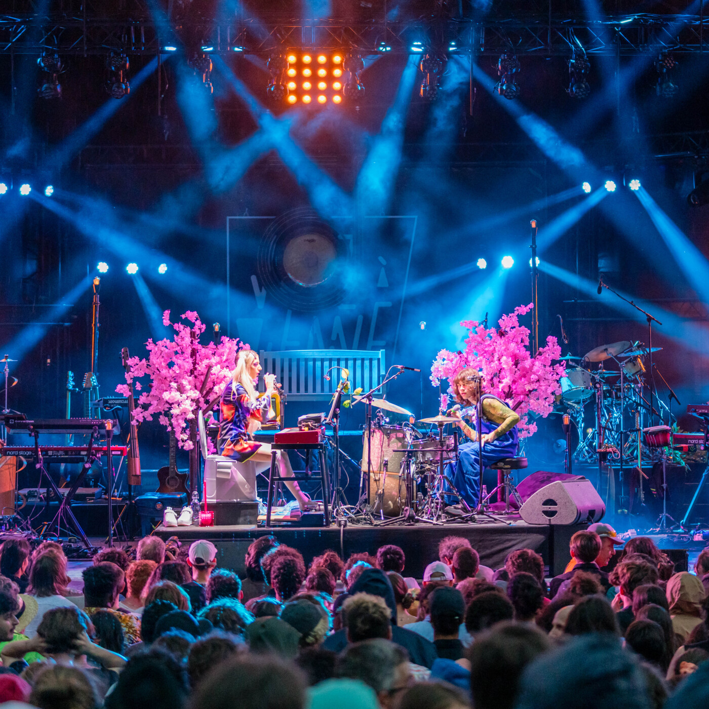 57.Micro-Trottoir Jazz à Vienne : Jacob Collier + Domi & JD BECK, réactions live des festivaliers episode artwork