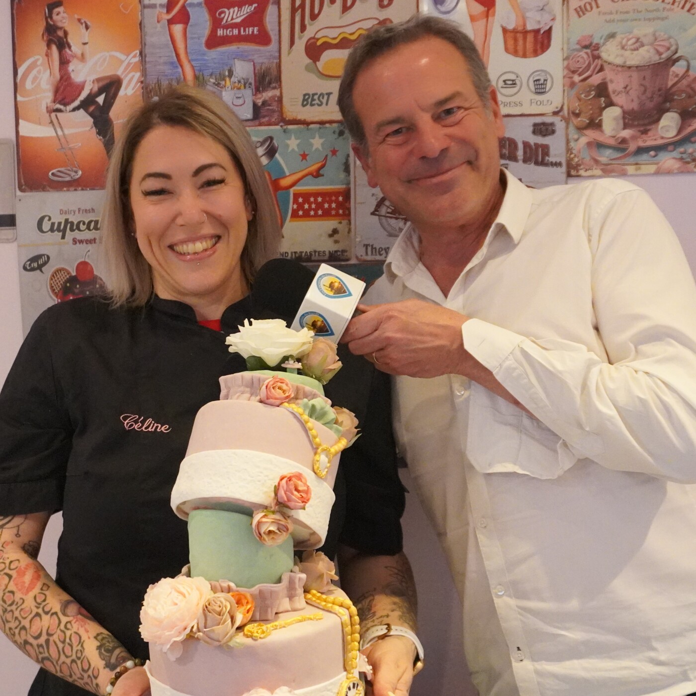 Céline Martin est Cake Designer à Audenge. Elle propose des gâteaux sur mesure pour vos événements et des ateliers pour Pâques episode artwork