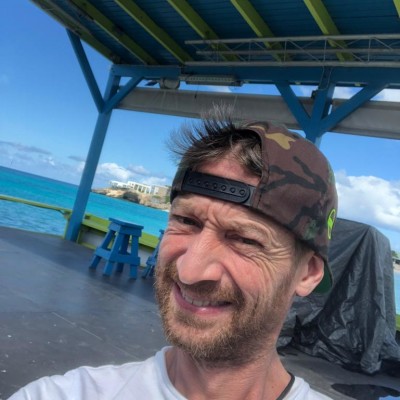 Matthieu raconte son installation a st Martin et parle d'Irma - 28 03 2021 - StereoChic Radio cover