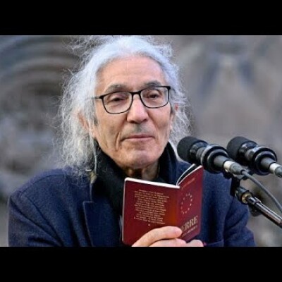 Incroyable : Boualem Sansal jugé en cachette à Alger ! cover
