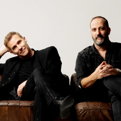 AMPERSOUNDS, CâEST LE PROJET AUQUEL PARTICIPE, ENTRE AUTRES, FRED FALKE cover