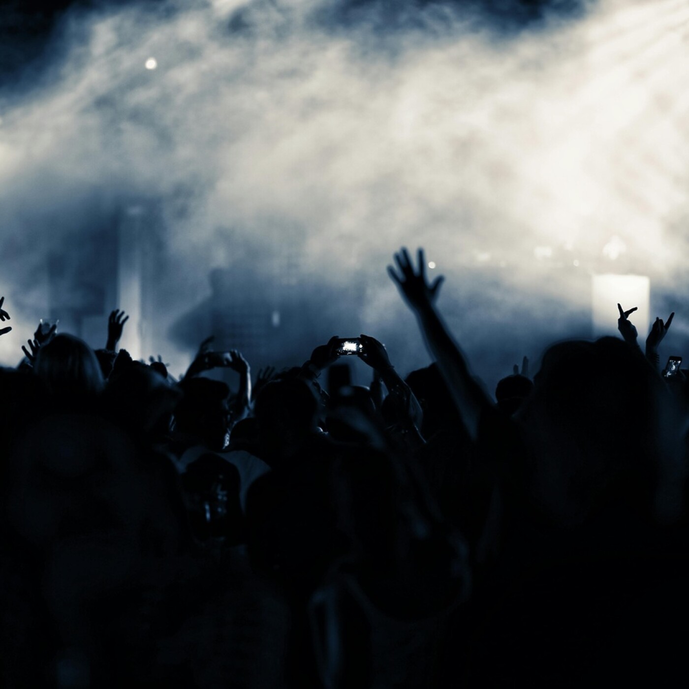 FG MUSIC STORY LES PETITES HISTOIRES DE L’ÉLECTRO : 1990, LA...