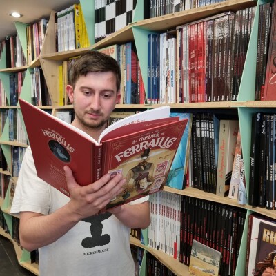 Cinéphiles dans le monde des mangas et comics cover