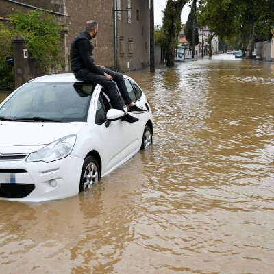 Neige, crue, rafales… votre voiture est-elle protégée ? cover