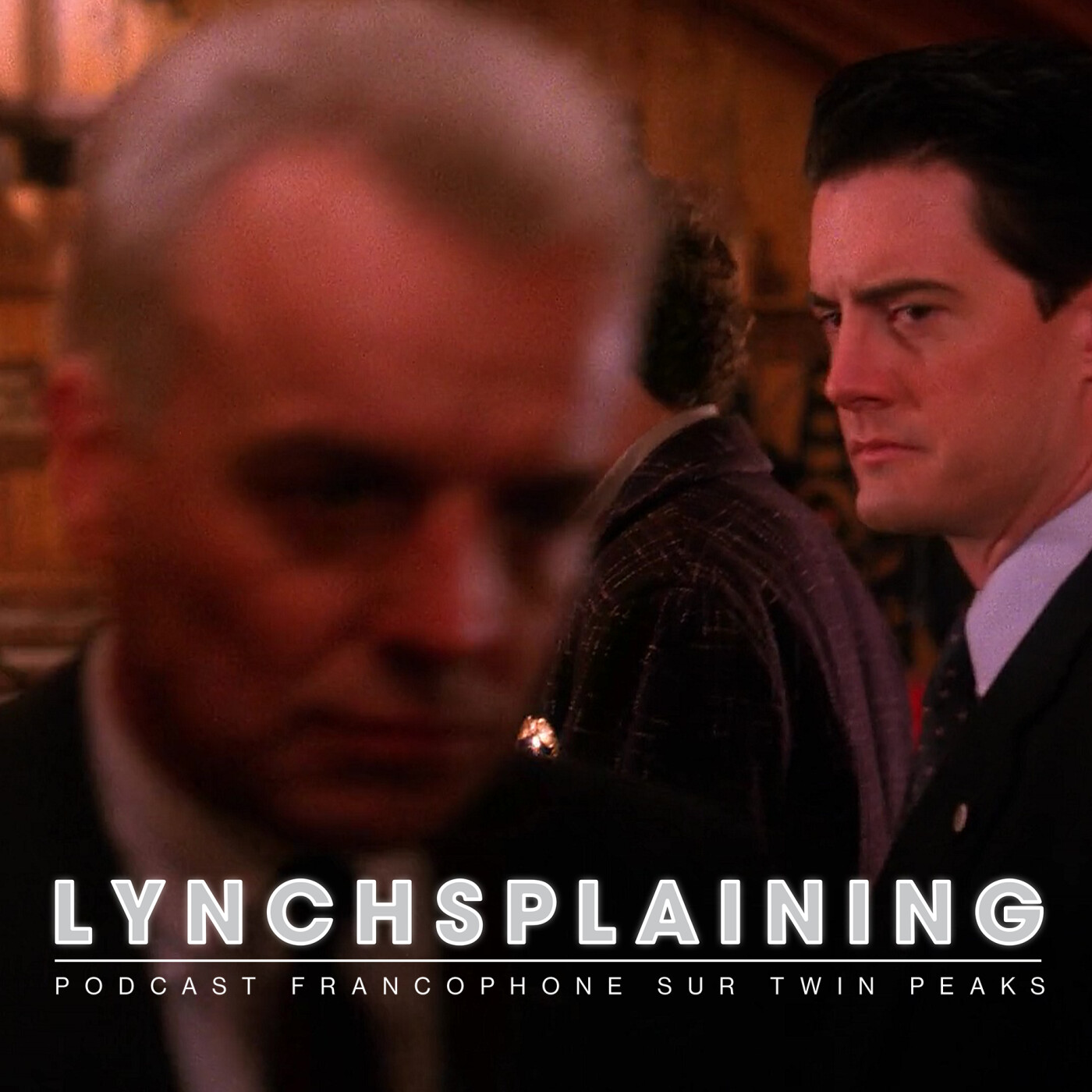 Twin Peaks : Drive With a Dead Girl (S02E08)