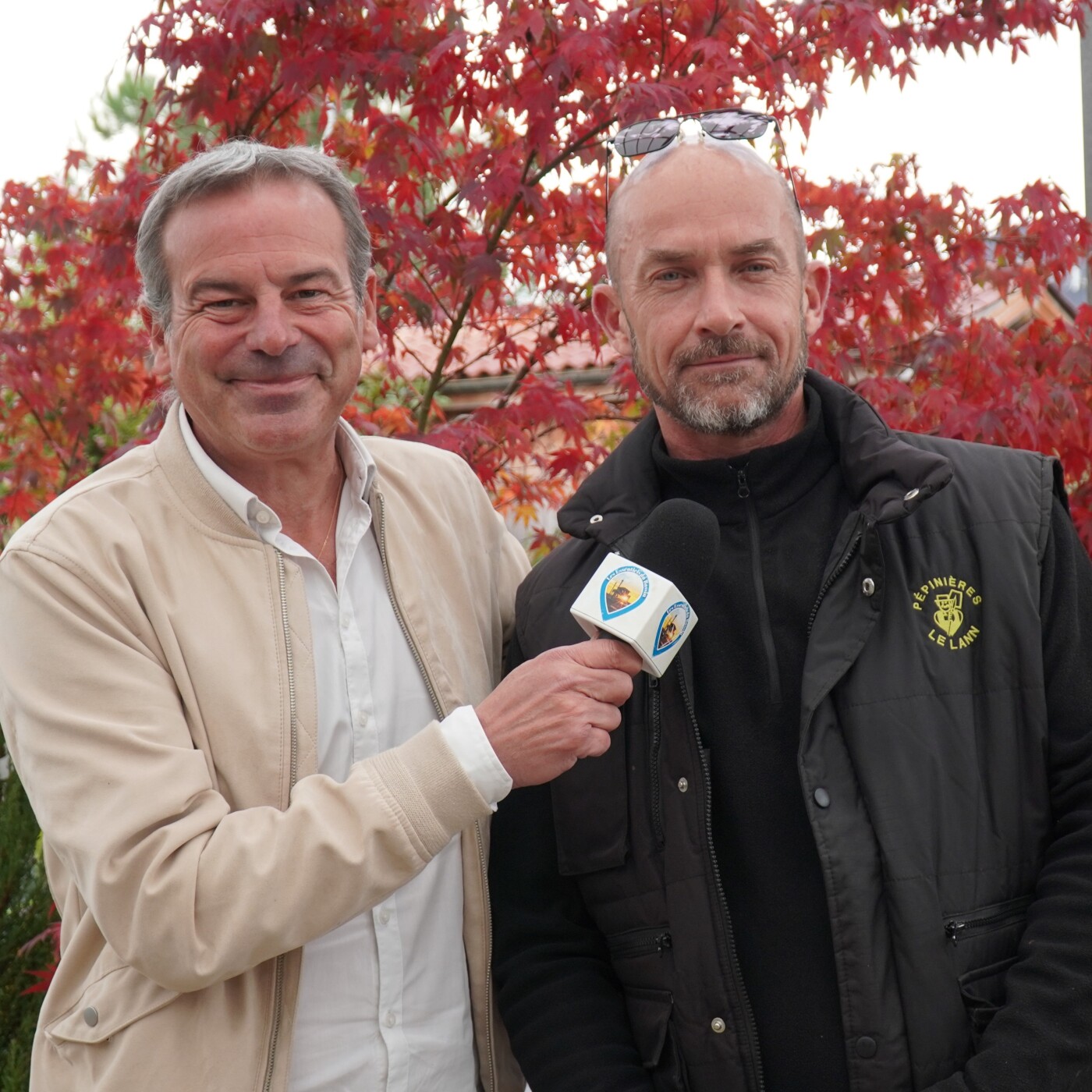 Depuis les Pépinières Le Lann à Gujan-Mestras, Tony vous conseille sur la façon la plus efficace pour effectuer vos plantations episode artwork