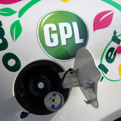 Voiture d’occasion au GPL : un vrai bon plan en 2026 ? cover