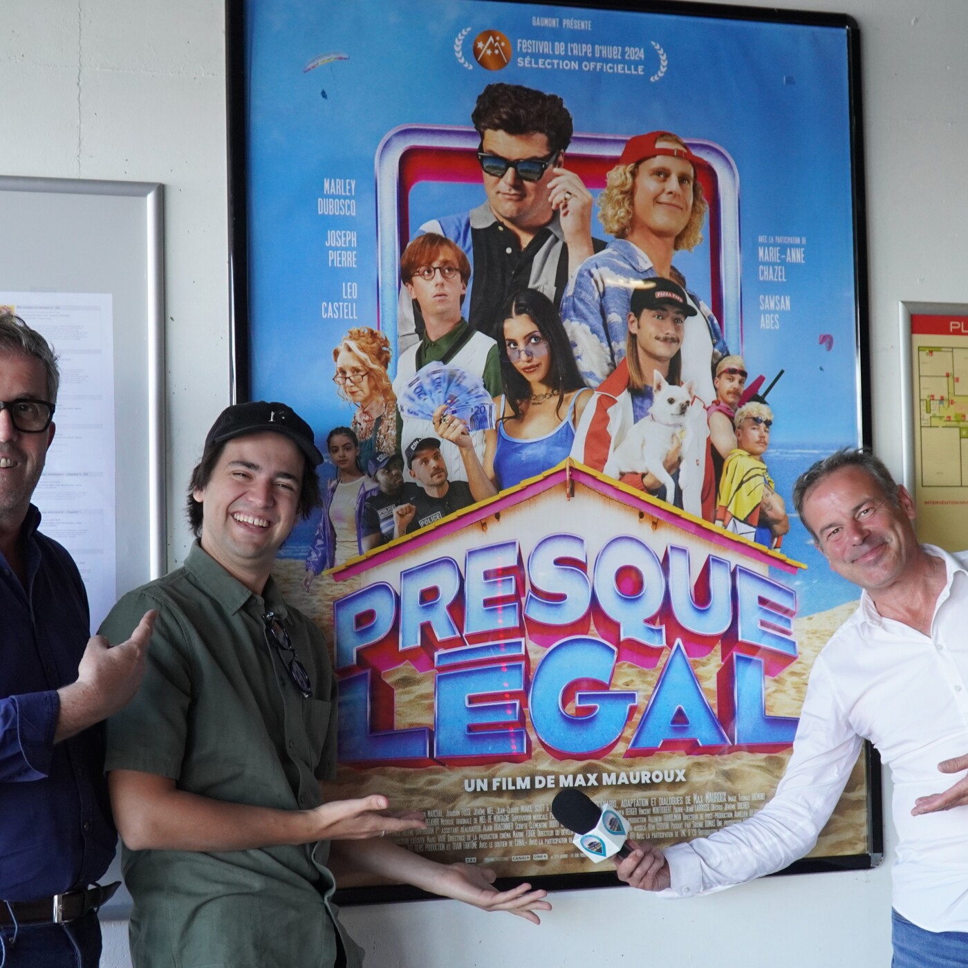 Depuis le cinéma Grand Ecran à La Teste, le réalisateur Arcachonnais Max Mauroux nous présente son film Presque légal qui sort ce mercredi episode artwork