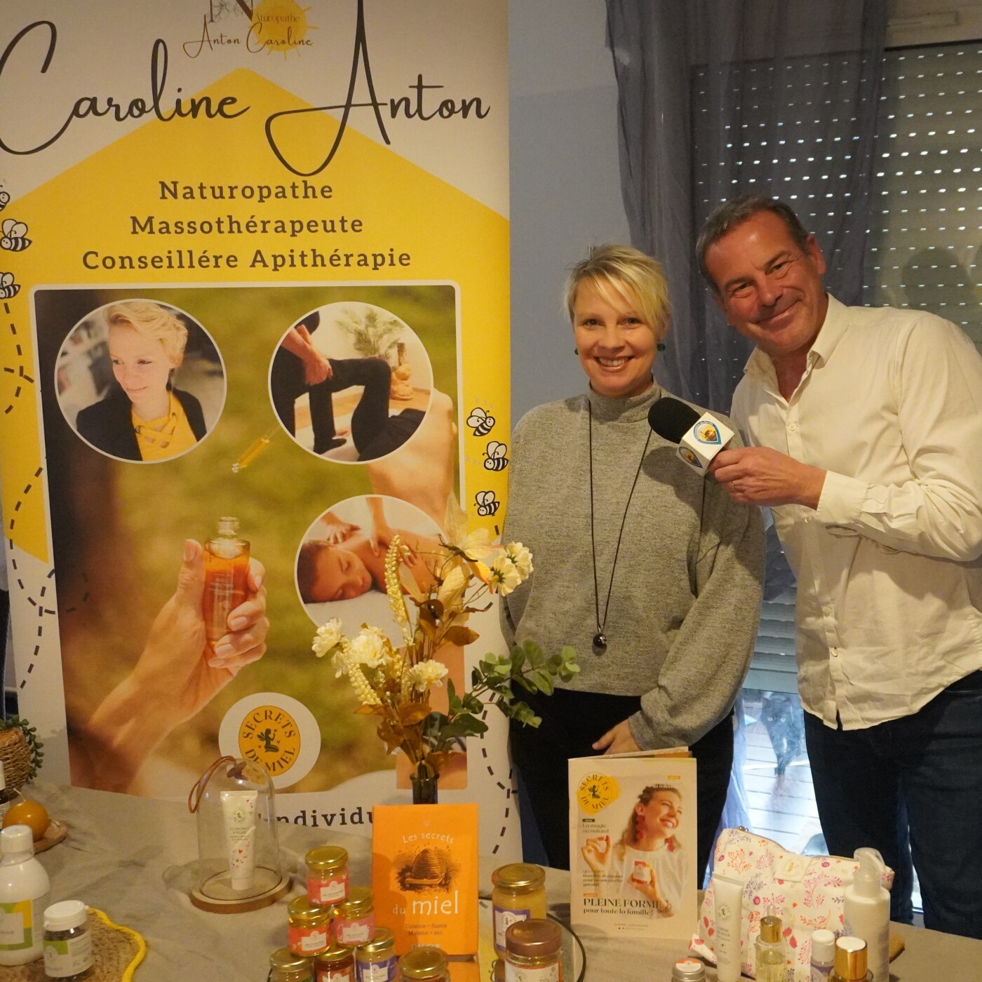 Caroline Anton, naturopathe, nous présente son métier, les massages qu'elle propose et les ateliers gratuits sur les produits de la ruche episode artwork