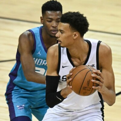 NBA: Destaques da Summer League + Copa NBA e trocas emperradas (Podcast The Playoffs #130) cover