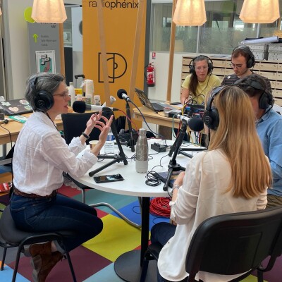 La place des femmes en politique avec Sandrine Rousseau cover