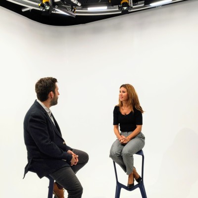 ¿Cómo transformar el sector farmacéutico? I Podcast #3 inDIGITAL+ cover