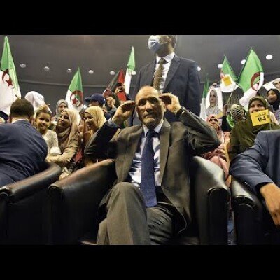 Le dossier de l’emprisonnement de Makri sur le bureau de Tebboune mais aura-t-il le courage de… cover