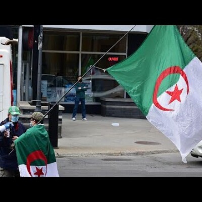 La dictature du Mépris : comment les Algériens sont traités comme des spectateurs dans leur pays  cover