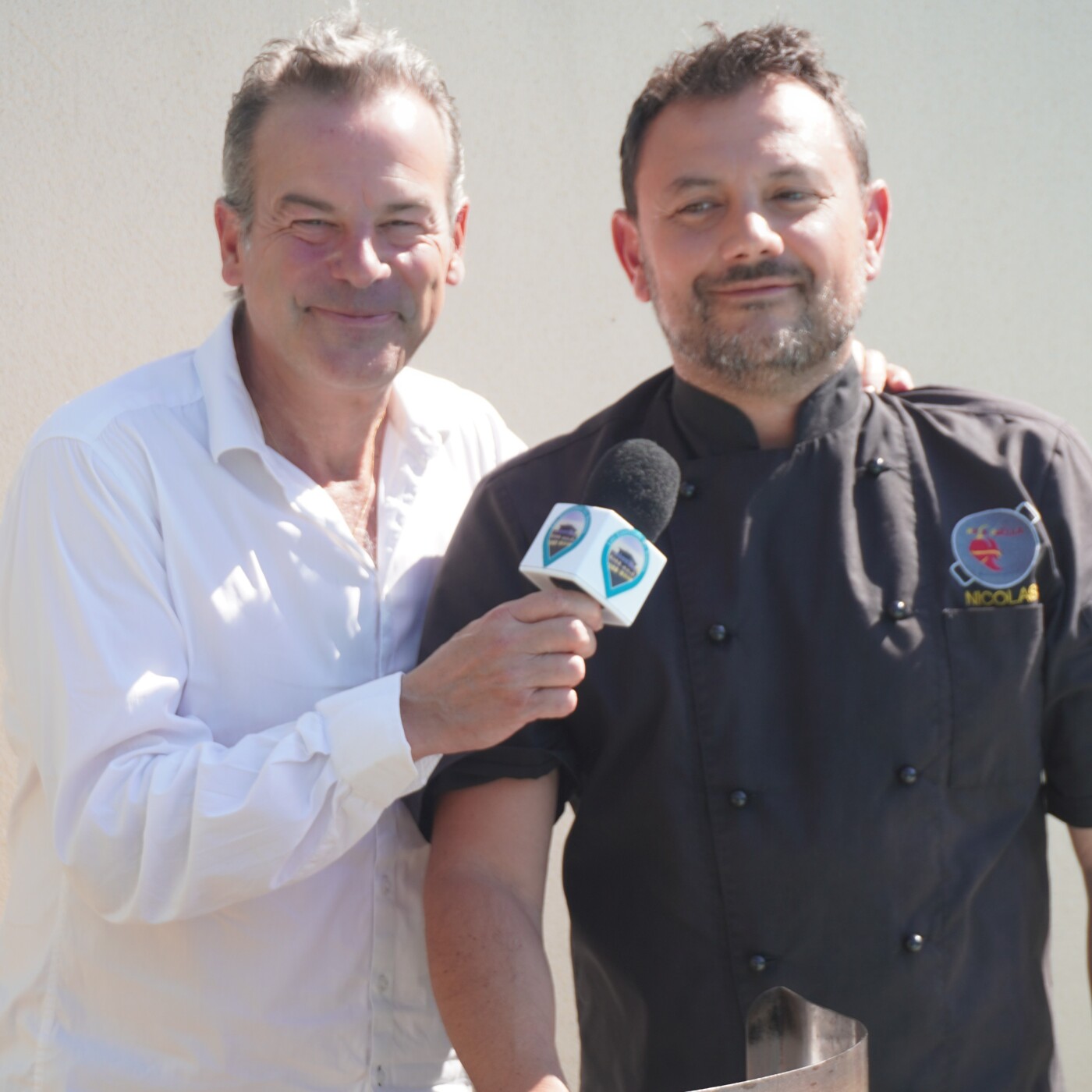 Nicolas Cubié nous présente Hola Paëlla. Un service de Chef à domicile sur le Bassin d'Arcachon avec des spécialités Espagnoles episode artwork