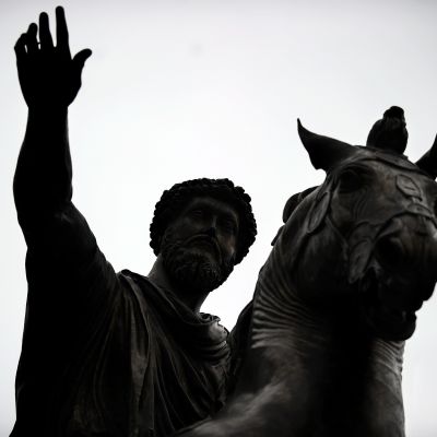 LE STOÏCISME - Vaincre nos émotions cover