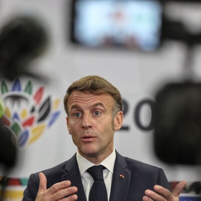 Tebboune n’est pas parti aussi au G 20 pour ne pas croiser Macron : inconscient et scandaleux  cover