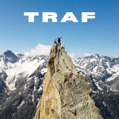 Ils gravissent des montagnes pour partager leur musique cover