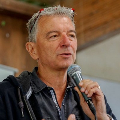 Philippe Bottemanne : un pasteur évangélique appelé à refonder la communauté de St-Loup cover