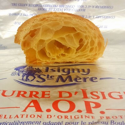 Battez, tartinez et dégustez du beurre oui ! Mais d'Isigny ! cover