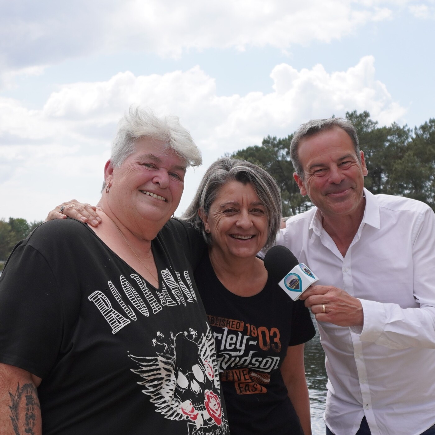 La Présidente Yolanda Diodat et la Trésorière Sandrine Audenot de l'association Mécarock Passion nous présentent la 5ème édition episode artwork