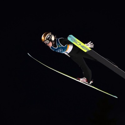 Emma Chervet : Saut à Ski, Premiers Frissons Olympiques cover