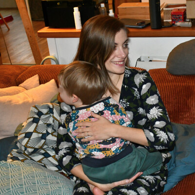 Devenir maman avec une encéphalomyélite myalgique : errance médicale et maternité cover