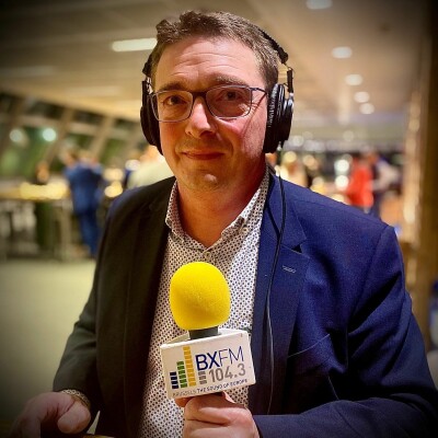 Buzzy Nest- Olivier Rousseau - Banque Van Breda cover