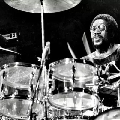 Billy Cobham : La légende du groove de Spectrum à Massive Attack cover