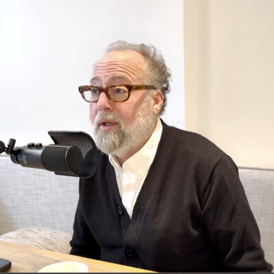Alex Berger, co-producteur du célèbre "Bureau des Légendes" cover
