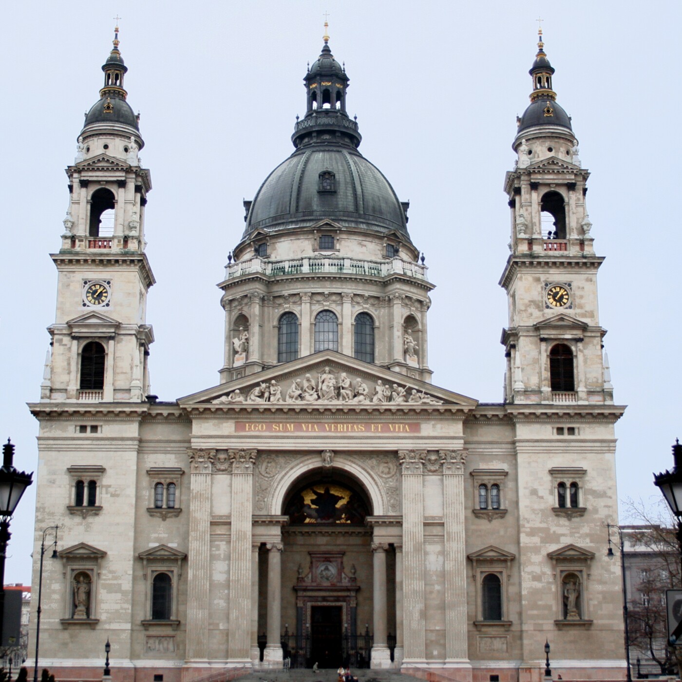 2026.05.13 Autriche, cathédrale Saint Etienne, St. Pölten — Radio Frequenza Nostra cover