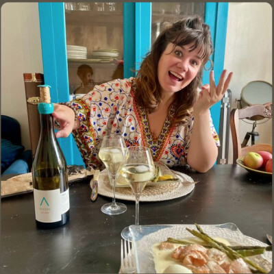 S01E03 - Vinum Sonore // Juice Box cover