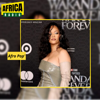 Rihanna is back ! cover