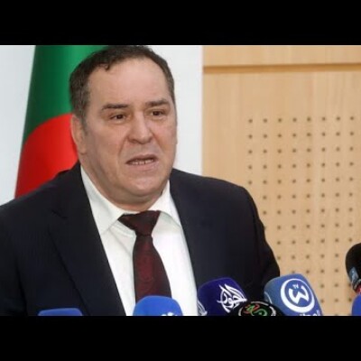 Mohamed Meziane : "40% des Algériens sont soumis à une ISTN et ne peuvent pas quitter le pays" cover