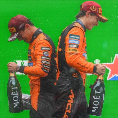 ENTRE DEUX cover
