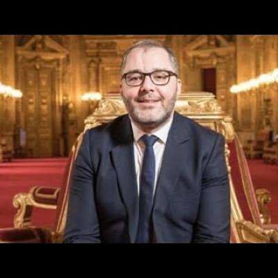 Une personnalité politique française arrive à Alger pour relancer les négociations avec l’Algérie cover