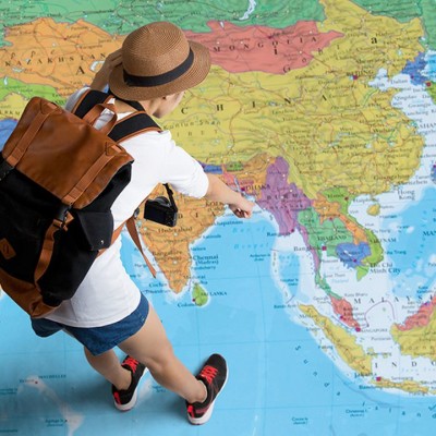 Etudier à l'étranger cover