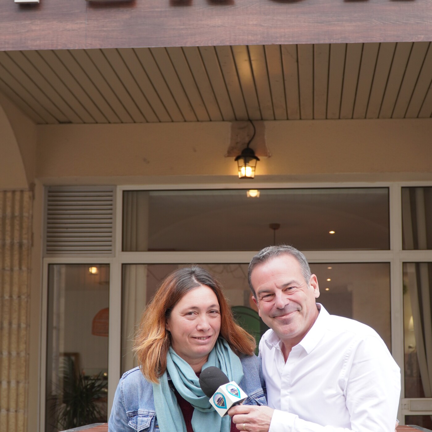 Nathalie Champagnat vous présente les spécialités du restaurant Tekoa situé à La Teste ainsi que les animations qui vont s'y tenir episode artwork