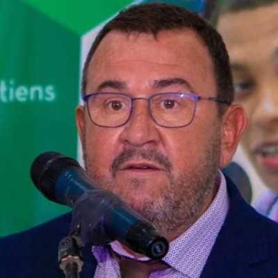 Emmanuel Ziehli : « Le directeur de Radio R et l’avenir de la station » cover