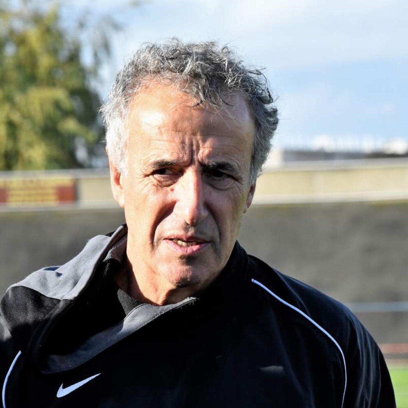Jean-Marc Lanne-Petit, le coach de l'UAGM nous livre ses impressions après la belle prestation de son équipe à Castillon-La Bataille (24-24) episode artwork